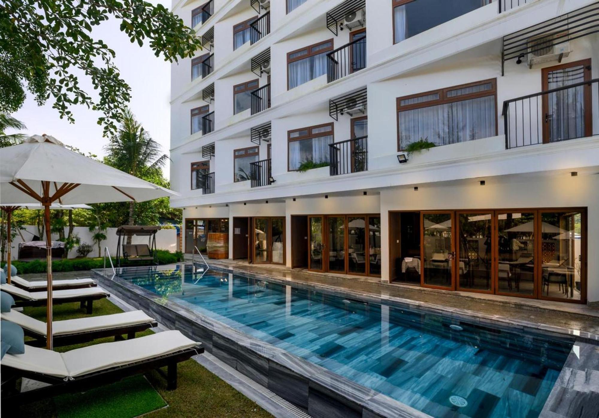 Hoi An Ocean Front Hotel מראה חיצוני תמונה