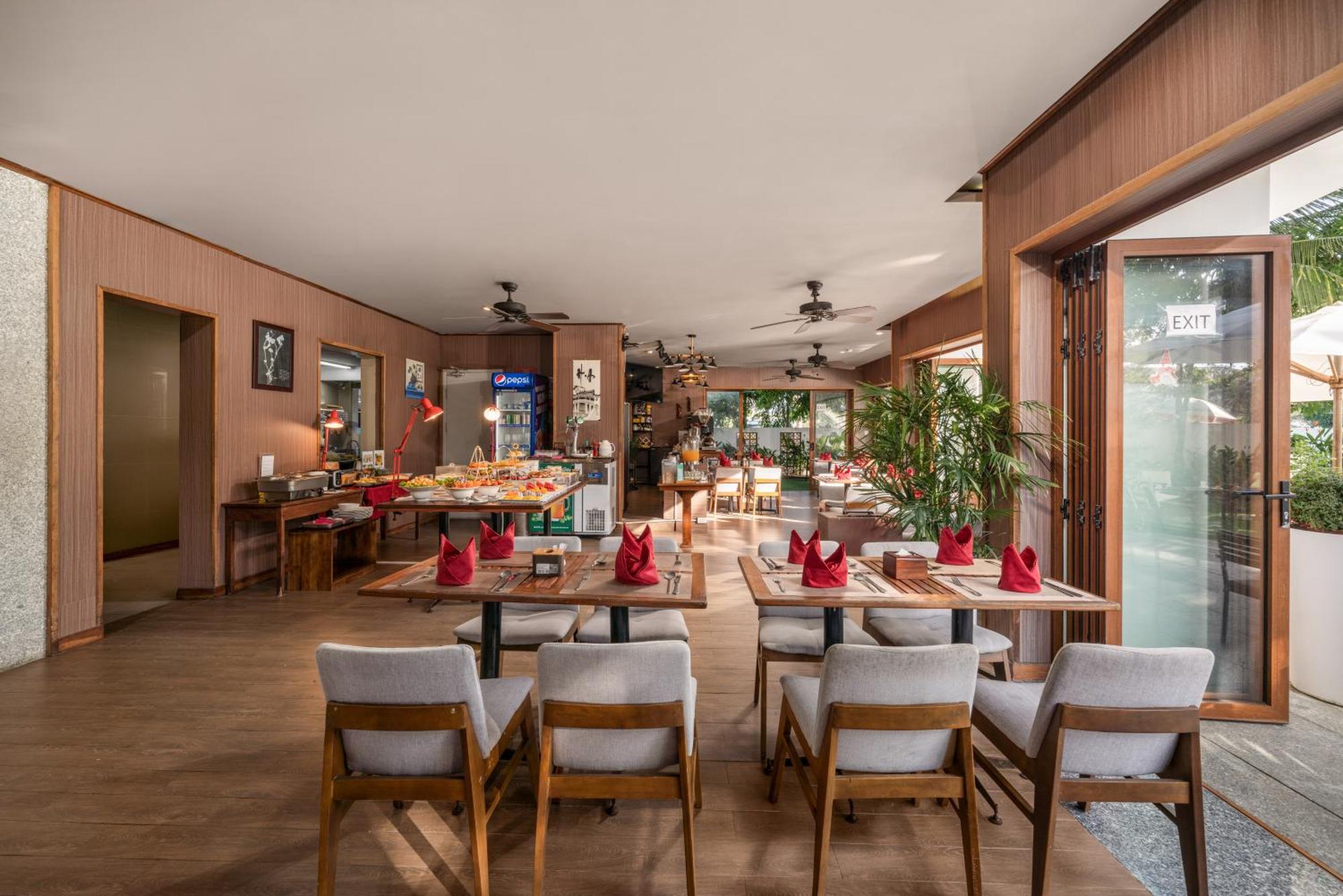 Hoi An Ocean Front Hotel מראה חיצוני תמונה