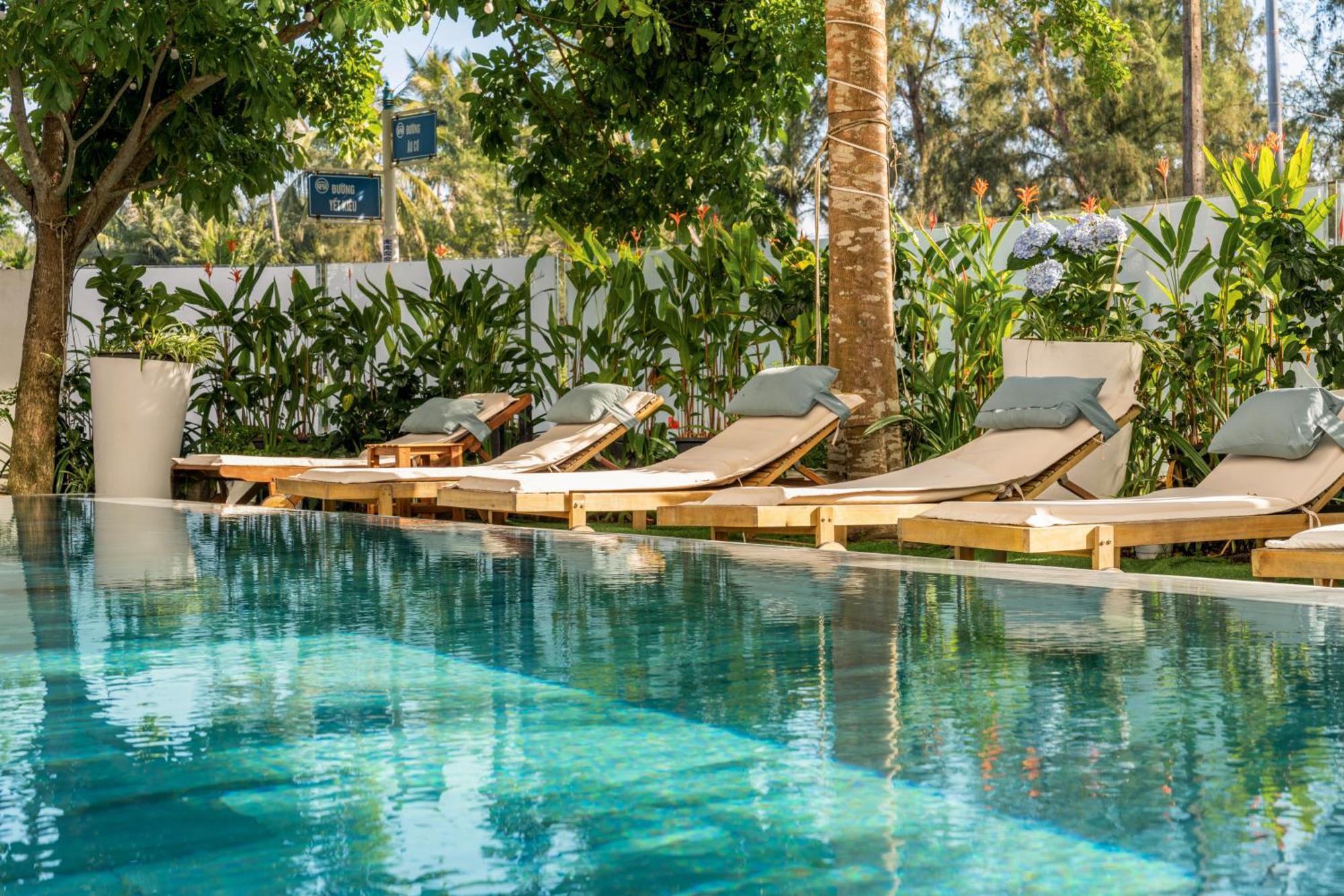Hoi An Ocean Front Hotel מראה חיצוני תמונה