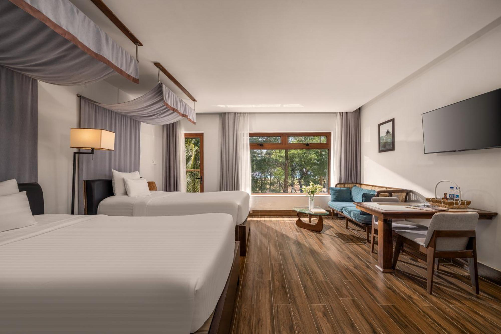 Hoi An Ocean Front Hotel מראה חיצוני תמונה