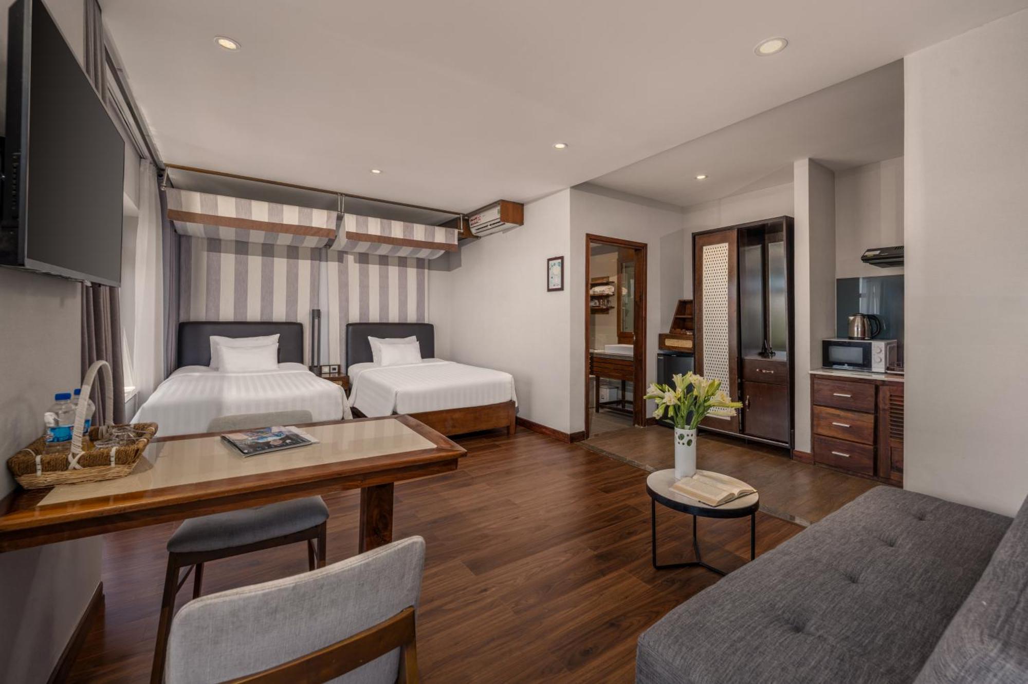 Hoi An Ocean Front Hotel מראה חיצוני תמונה